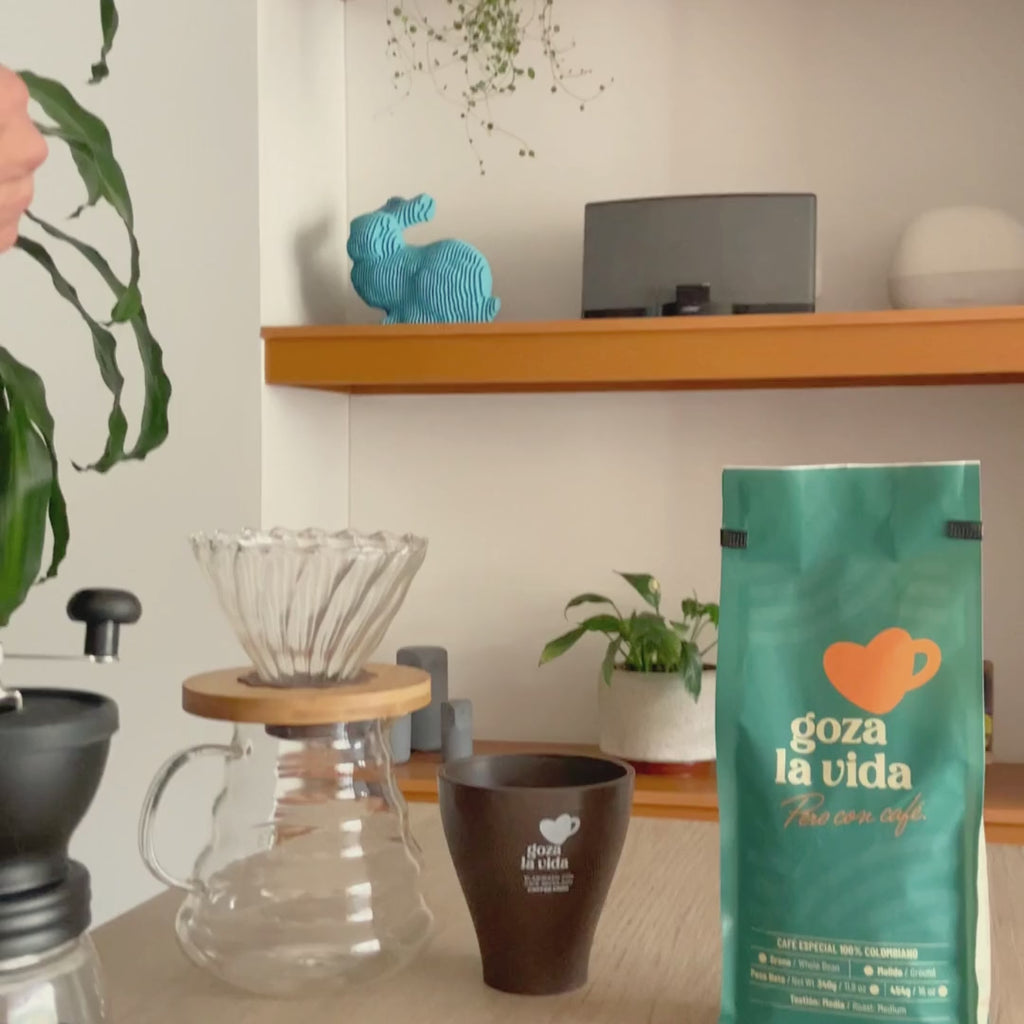 Goza la Vida Café